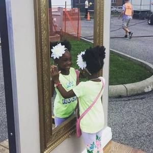 Meet your Posher, Sierra